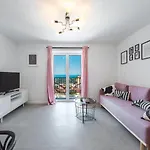 Sun Hill Apartmán
