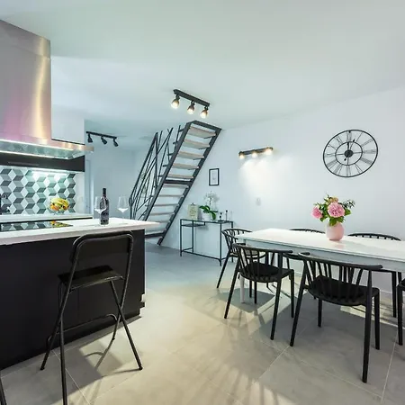 Lejlighed Sun Hill Mlini